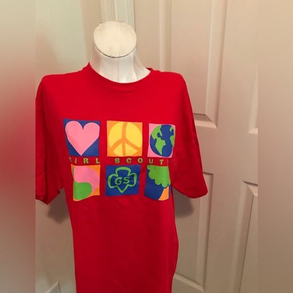 Girl Scouts Tops - Girl Scouts Womens tee new large red/multi s/s